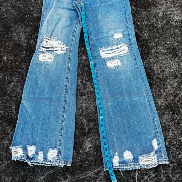 We The Free Light Denim Distressed Flare Jeans size 28 EUC - Picture 7 of 9